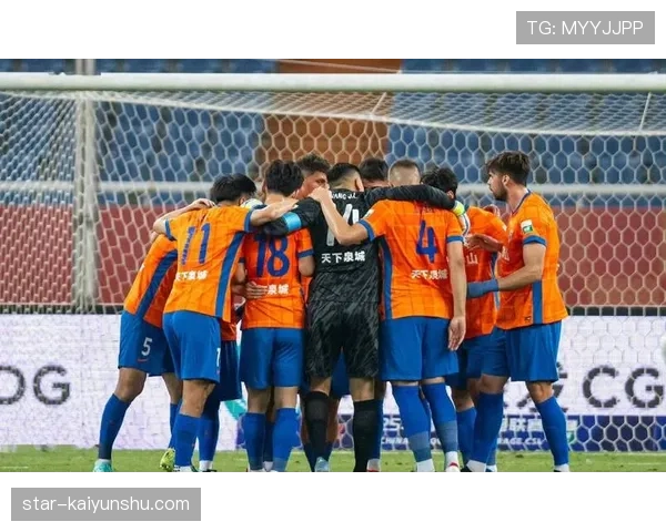 山东泰山防守经验丰富，近期稳定性下降对赛季表现造成一定影响