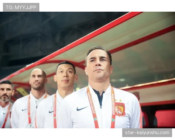 卡纳瓦罗战术转型：从边路传中压制到高位逼抢的逻辑与挑战