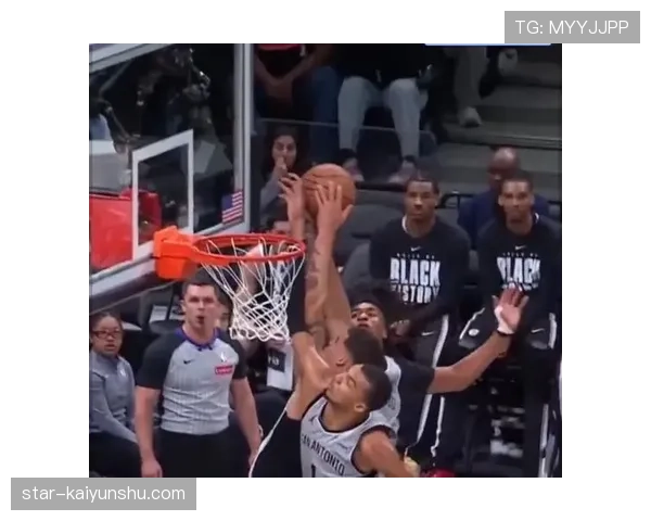 篮球比赛中干扰球判罚在NBA与国际篮联有何不同